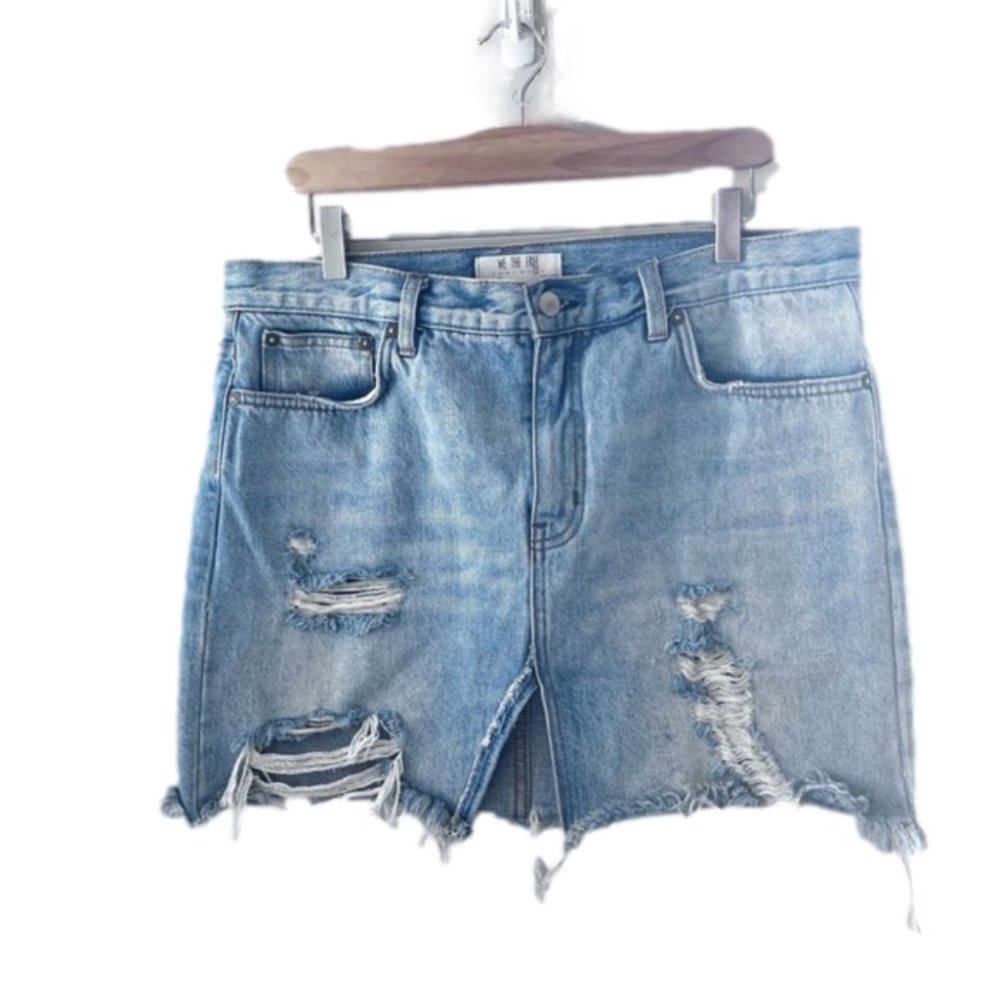 WE The Free Free People Distressed Denim Skirt Women’s Size 30 - Picture 1 of 6